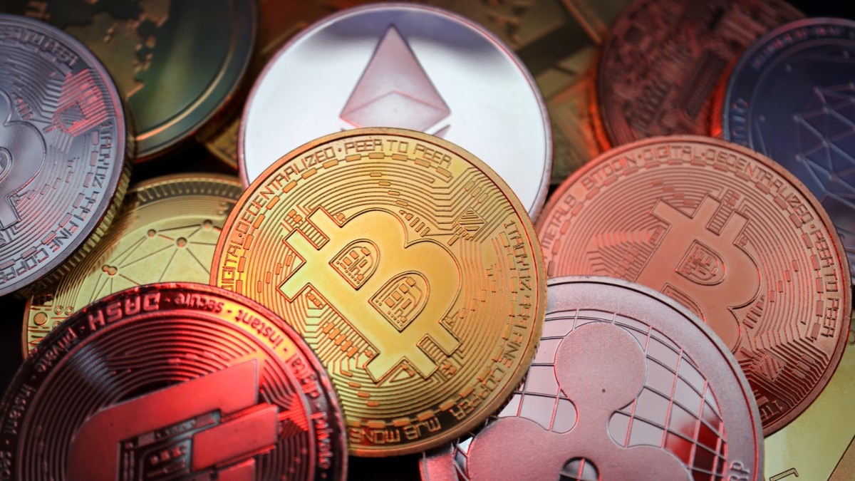 Crypto Market in Recovery, Bitcoin Price Increases 1 Percent, XRP Gains More Than 10 Percent