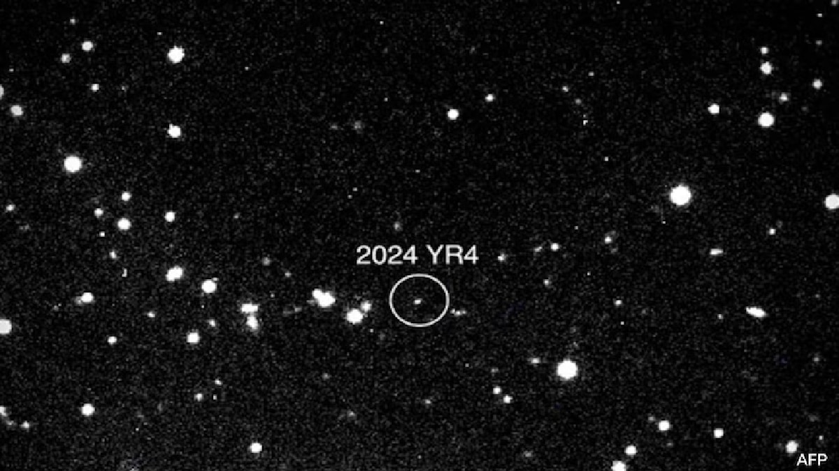 Asteroid the size of football field has chance of hitting earth in 8 years