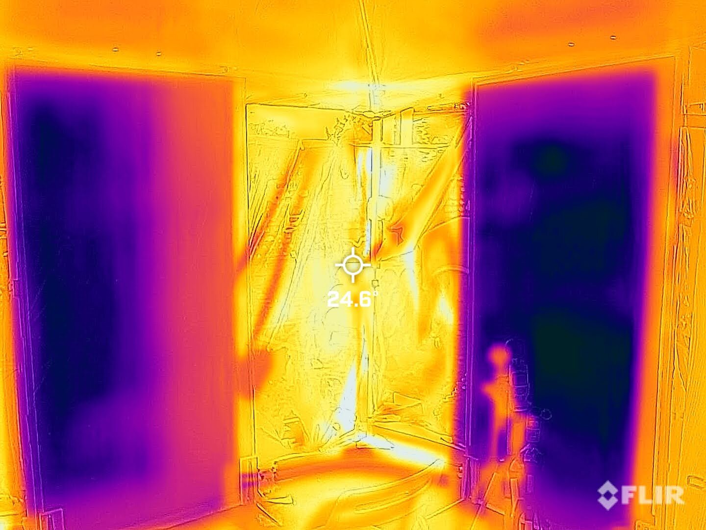 Researchers Improve Radiant Cooling to Make Outdoor Temperatures Feel Coole